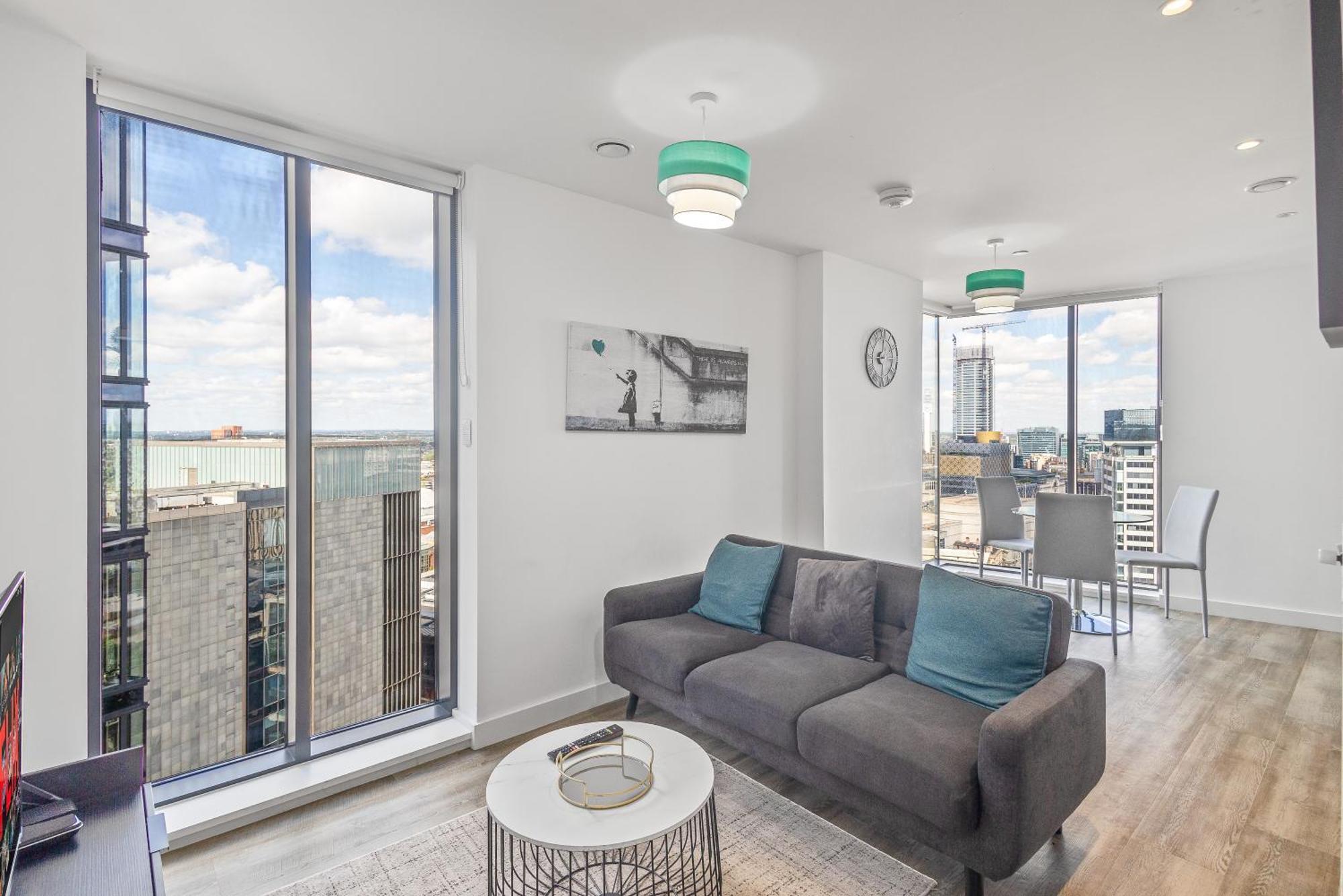 Luxury 2 Bedroom Apartment, On Broad Street! Birmingham Bagian luar foto