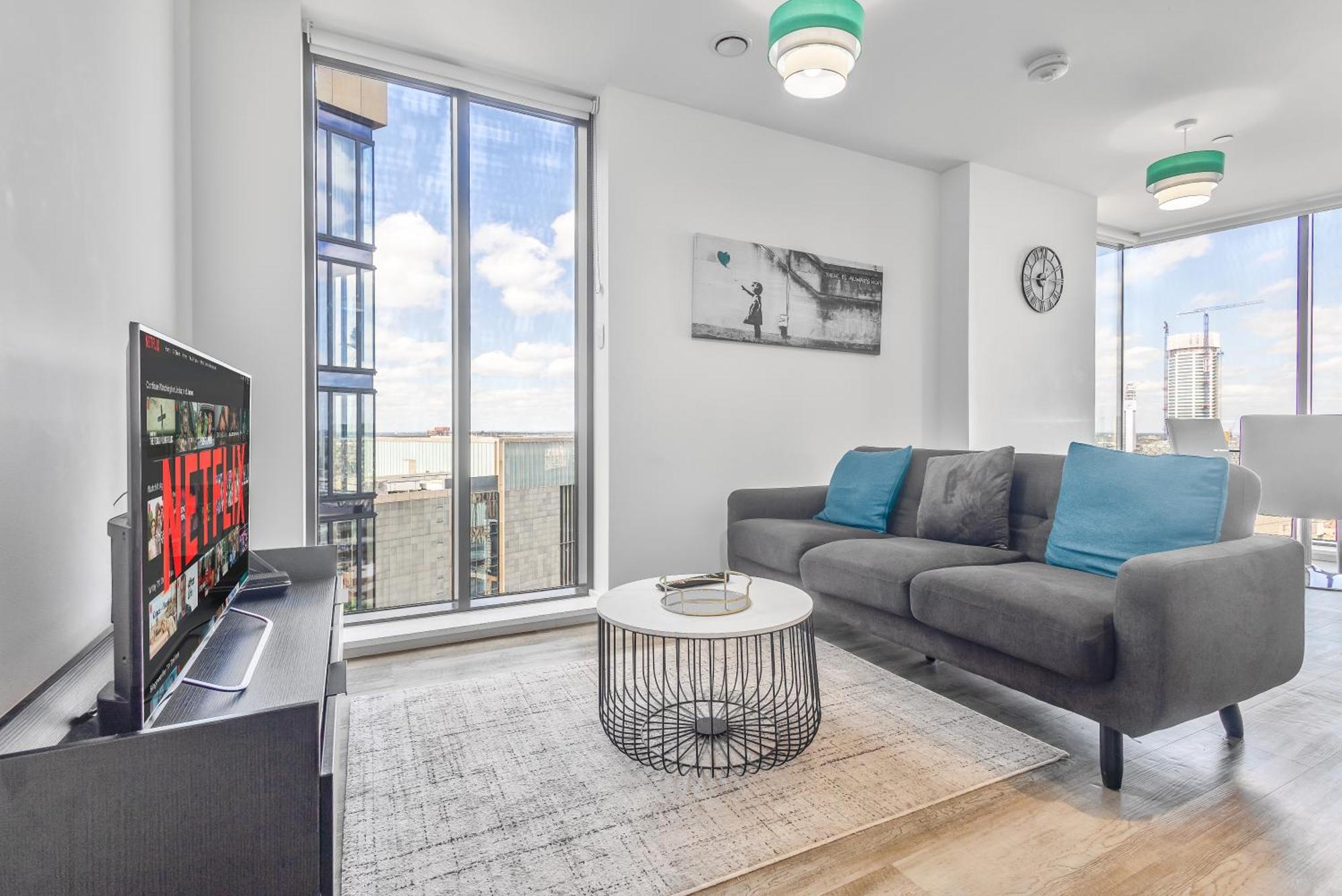 Luxury 2 Bedroom Apartment, On Broad Street! Birmingham Bagian luar foto
